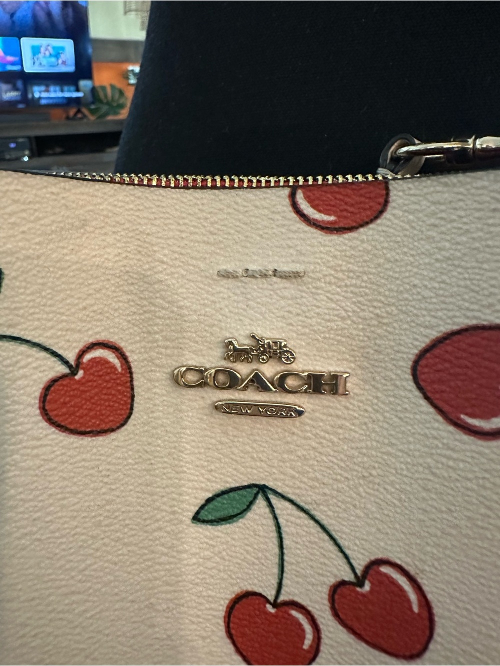 COACH #309 Mollie Bucket Bag 22 Cream Cherry-Print Shoulder Bag/ Wallet - Picture 16 of 16